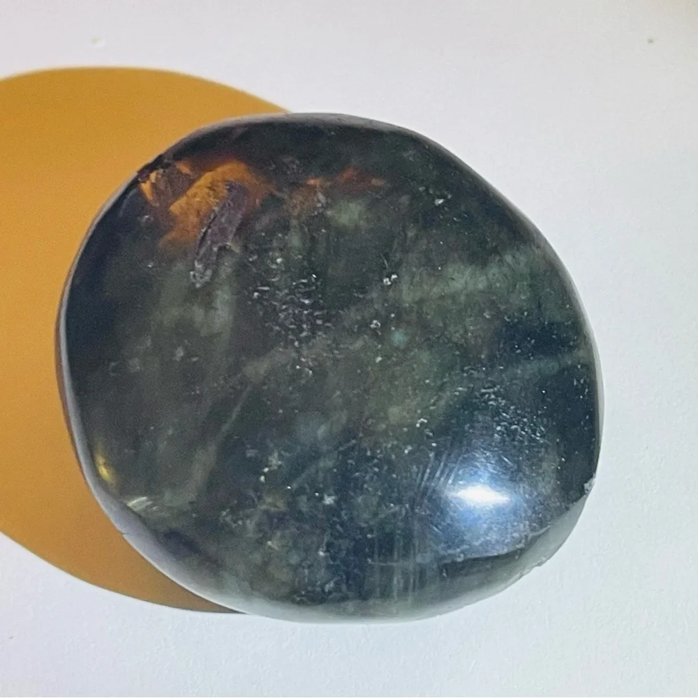 New Handmade Natural Labradorite Blue Green Crystal Oblong Carved Palm Stone
